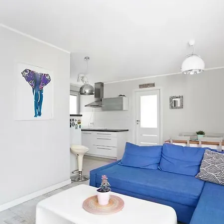 Skwer Apartment